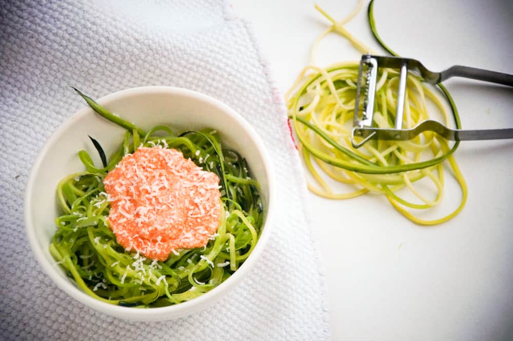courgetti met paprika-cottage cheese