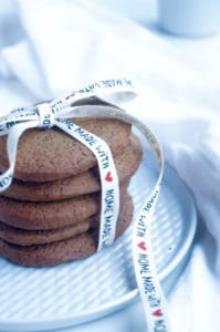 Gingerbread cookies re-1